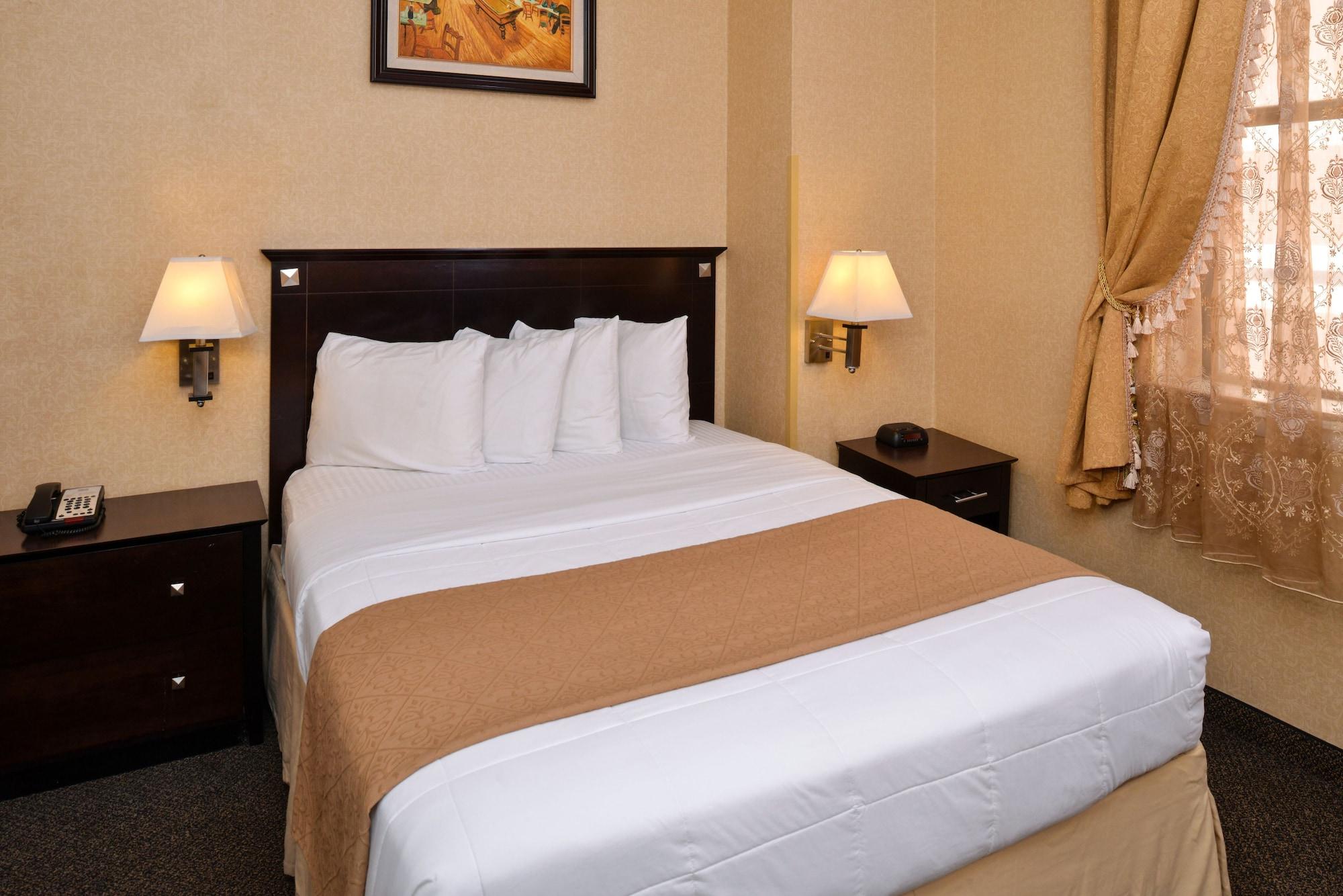 Baltimore Plaza Hotel Esterno foto