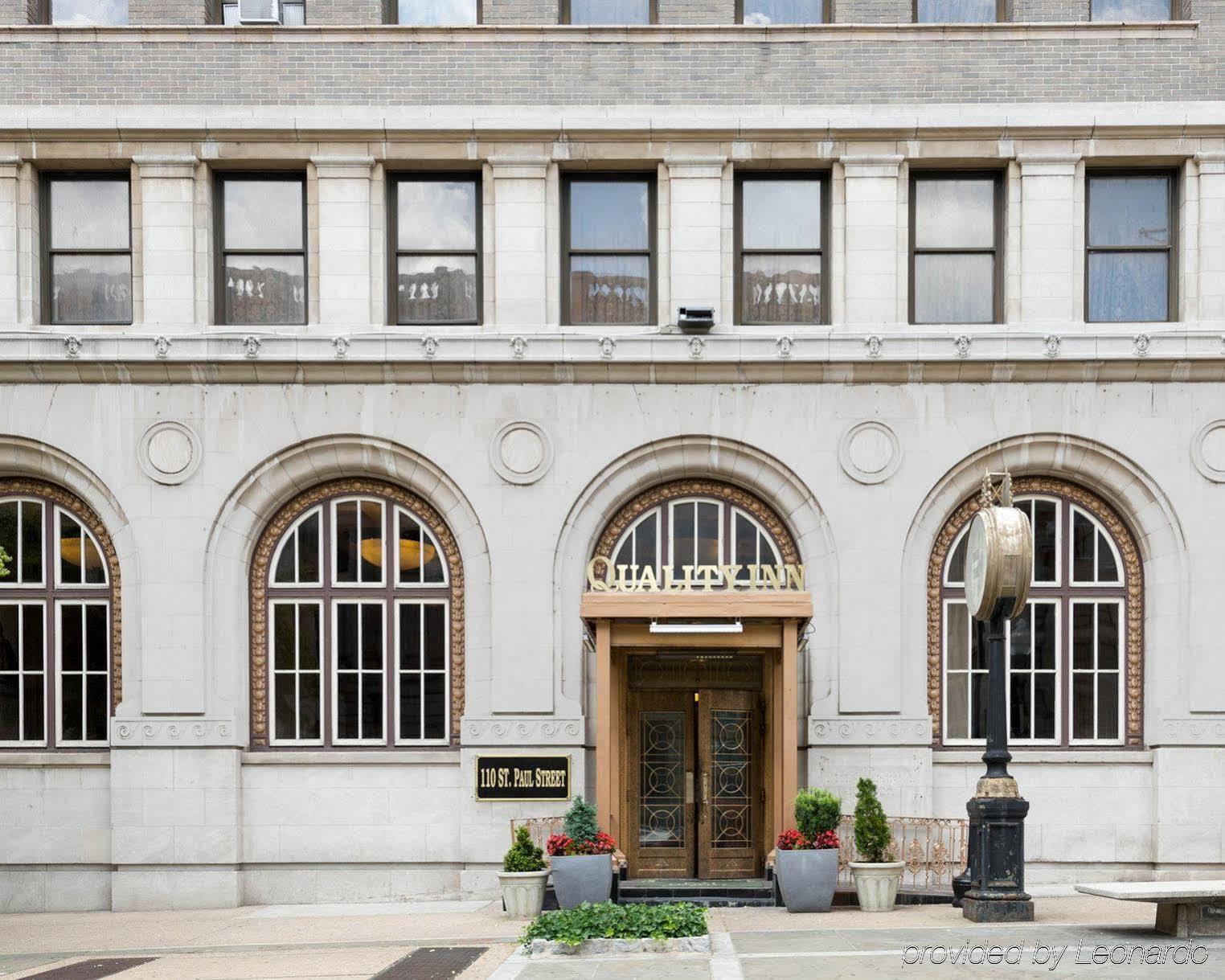 Baltimore Plaza Hotel Esterno foto